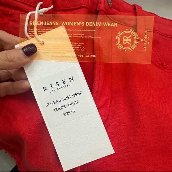 Risen Jeans Fiesta Red Denim Frayed Shorts size small NWT - Picture 6 of 9